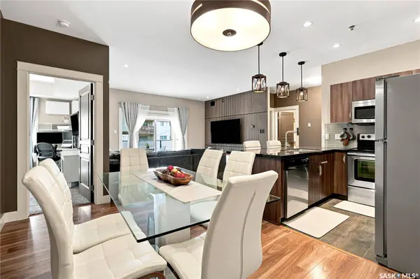 721 8th STREET #203, Saskatoon, SK S7H 0R4