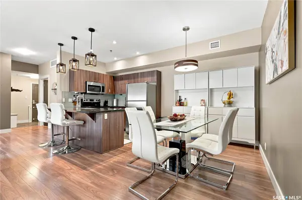 721 8th STREET #203, Saskatoon, SK S7H 0R4