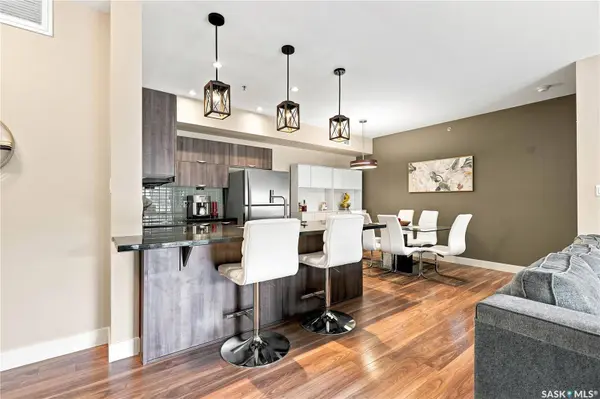 721 8th STREET #203, Saskatoon, SK S7H 0R4