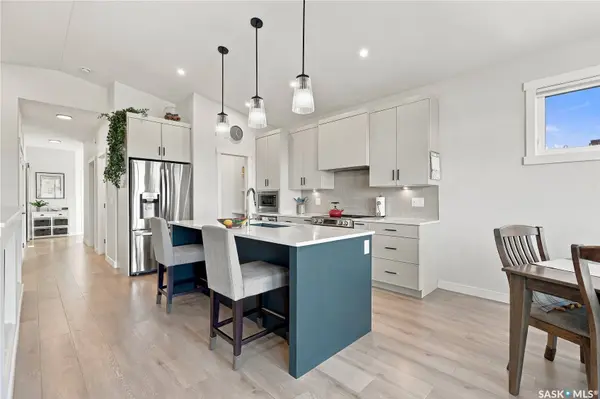 439 Doran CRES, Saskatoon, SK S7V 1W2