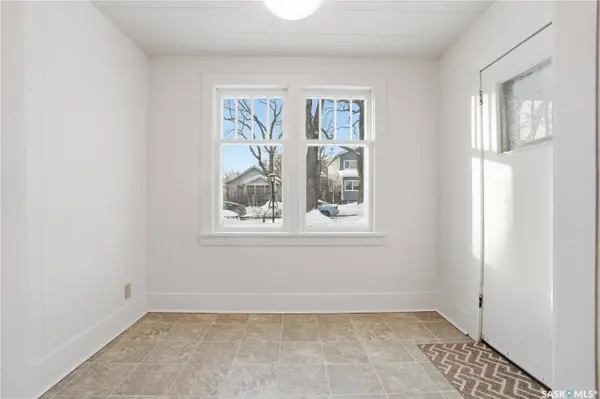 912 5th AVENUE N, Saskatoon, SK S7K 2S1