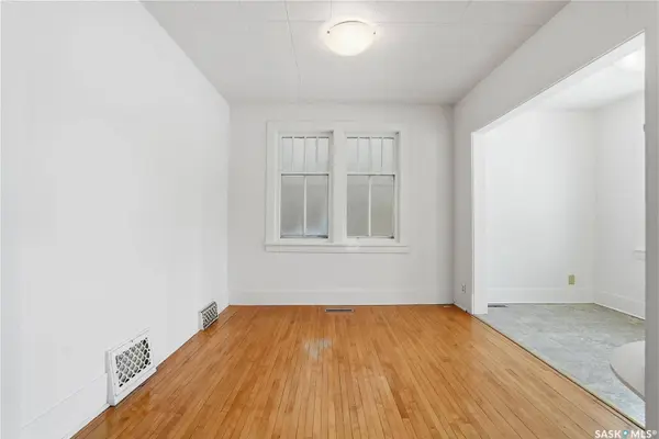 912 5th AVENUE N, Saskatoon, SK S7K 2S1