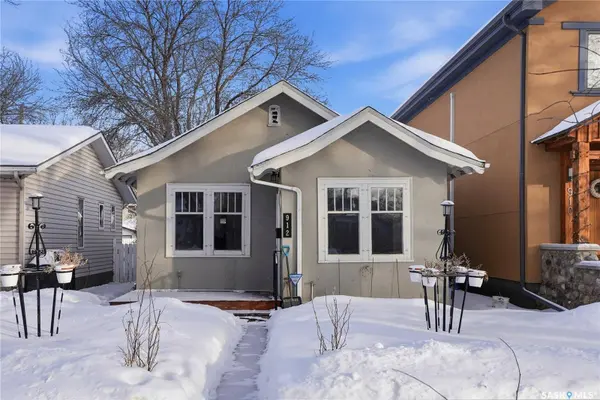 912 5th AVENUE N, Saskatoon, SK S7K 2S1