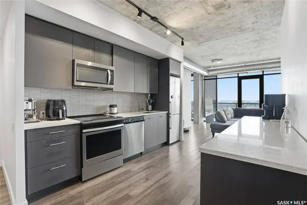 490 2nd AVENUE S #1302, Saskatoon, SK S7K 4H5