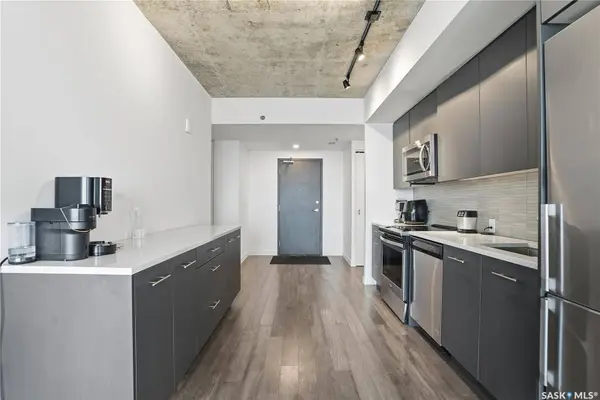 490 2nd AVENUE S #1302, Saskatoon, SK S7K 4H5