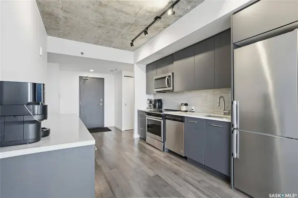 490 2nd AVENUE S #1302, Saskatoon, SK S7K 4H5