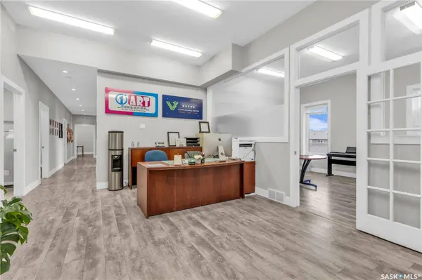419 Willowgrove SQUARE #208, Saskatoon, SK S7W 0T2