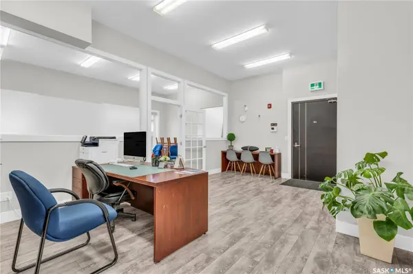 419 Willowgrove SQUARE #208, Saskatoon, SK S7W 0T2