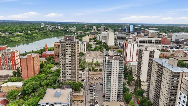 505-320_5th_Ave_N_Saskatoon_SK_Canada_DRONE_008