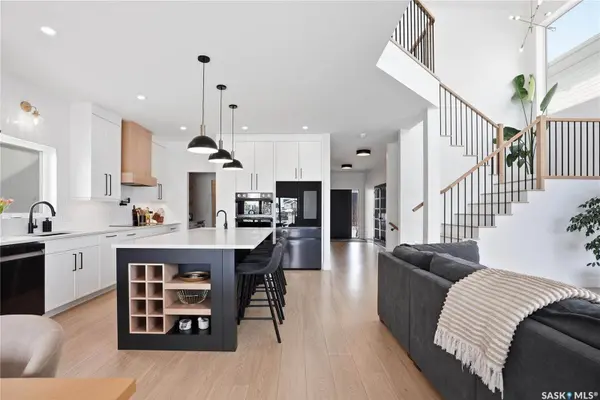 139 Woolf BEND, Saskatoon, SK S7W 1E6