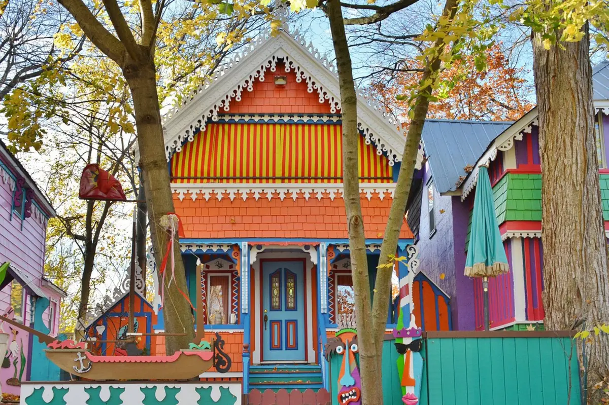 20240225-TripAdvisor-GrimsbyBeachPaintedLadies