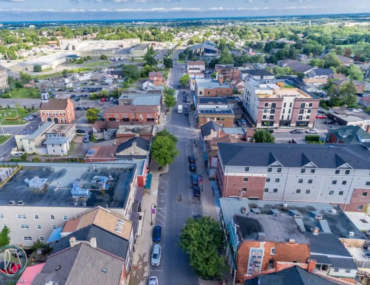 thorold-scaled (1)