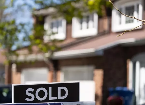 Is August a Slow Month for Real Estate? Busting Seasonal Myths for Buyers & Sellers