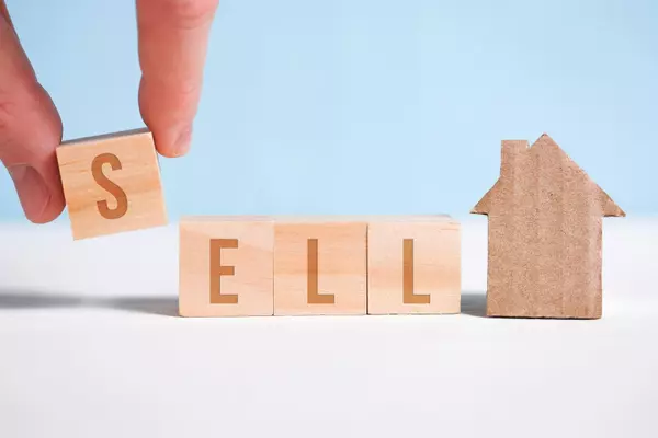 Best Days to List Your Home in August 2025 | Sell Faster & Smarter