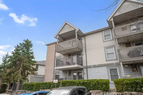 2040 Cleaver AVE #324, Burlington, ON L7M 4C4