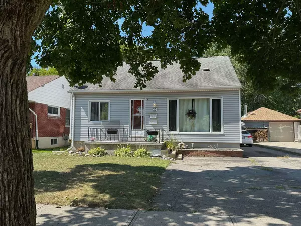 23 Giles ST, London East, ON N5Z 2V3