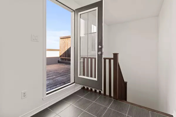 2441 Greenwich DR N #42, Oakville, ON L6M 0S3