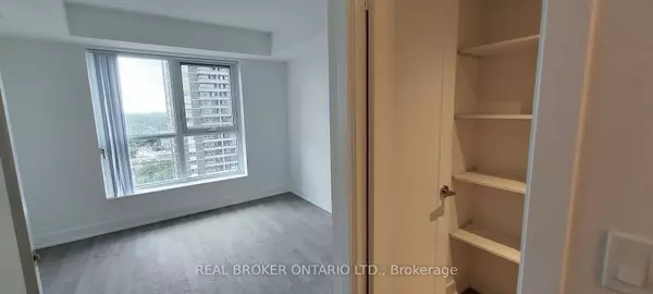 7 Mabelle AVE #2, Toronto W08, ON M9A 4X7