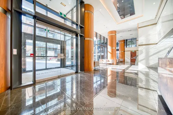 17 Bathurst ST #1507, Toronto C01, ON M5V 0N1