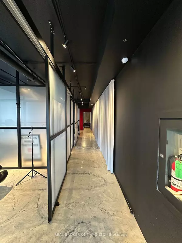 2847 Lake Shore BLVD W #101 - 2, Toronto W06, ON M8V 1H8