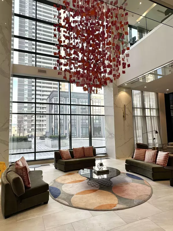 2033 Kennedy RD #3501, Toronto E07, ON M1T 0B9