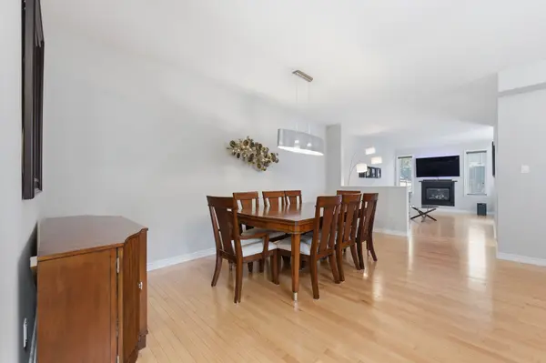 417 STALWART CRES, Blossom Park - Airport And Area, ON K1T 0H2