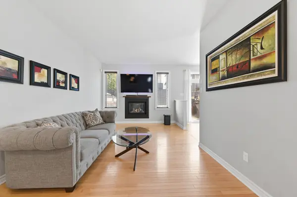 417 STALWART CRES, Blossom Park - Airport And Area, ON K1T 0H2