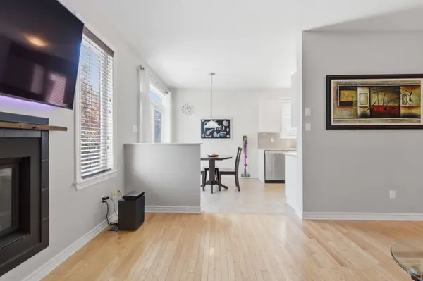 417 STALWART CRES, Blossom Park - Airport And Area, ON K1T 0H2