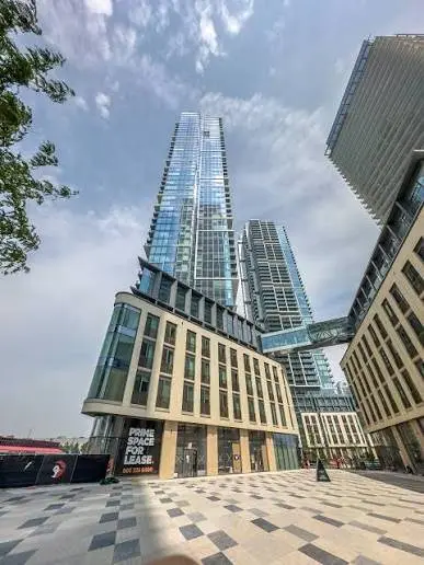 1000 Portage Pkwy #2905, Vaughan, ON L4K 0L1