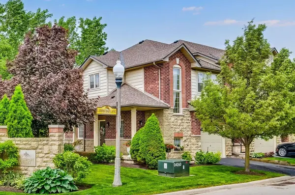 5 Liddycoat LN, Hamilton, ON L9G 0A7