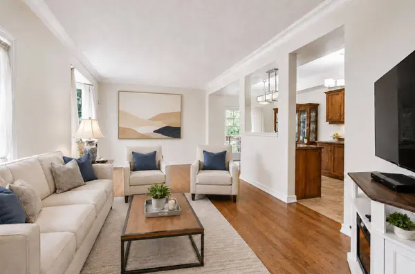 5 Liddycoat LN, Hamilton, ON L9G 0A7