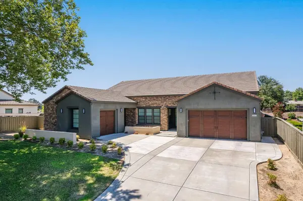 3543 Serramont CT, Carmichael, CA 95608