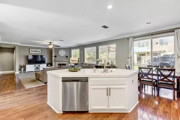 9476 Havenview WAY, Elk Grove, CA 95624