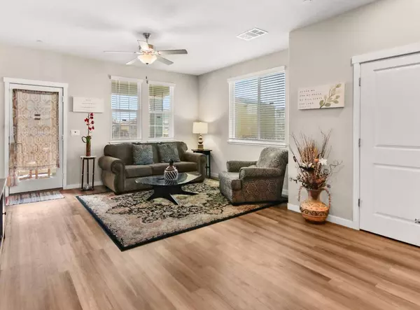 4057 Southampton ST, West Sacramento, CA 95691