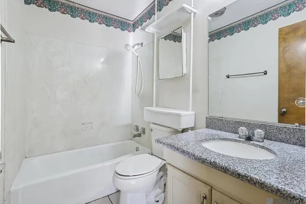 1642 Mary Sue Dr, Baton Rouge, LA 70810