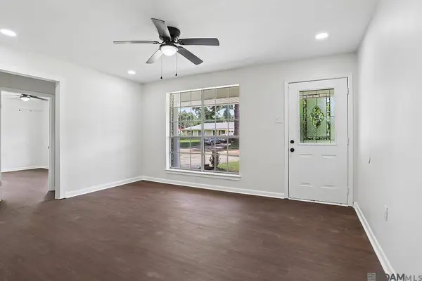 7242 Perimeter Dr, Baton Rouge, LA 70812