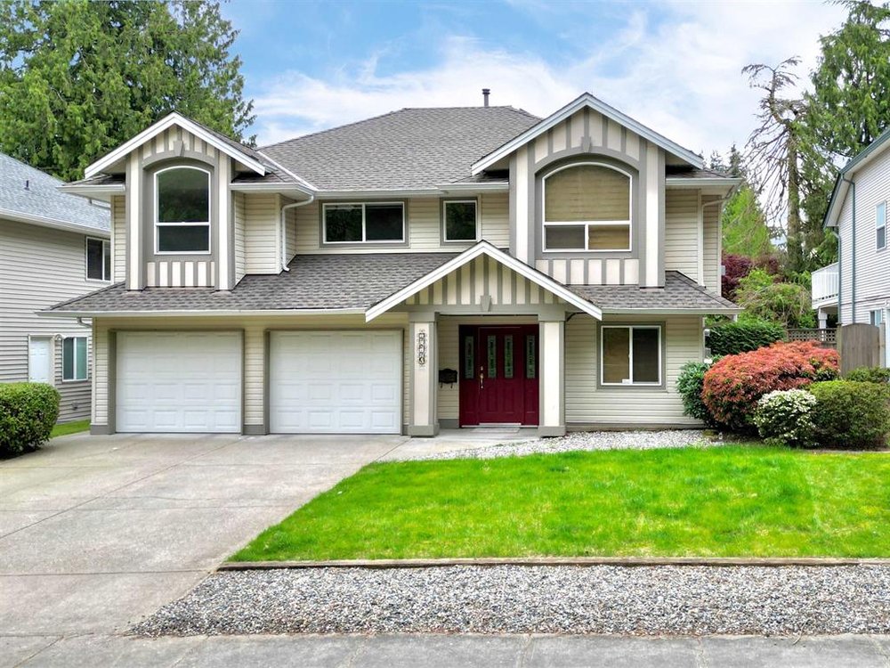 Detached single-family home in the Lower Mainland, the property type most exposed to the 2025-2027 renewal wave