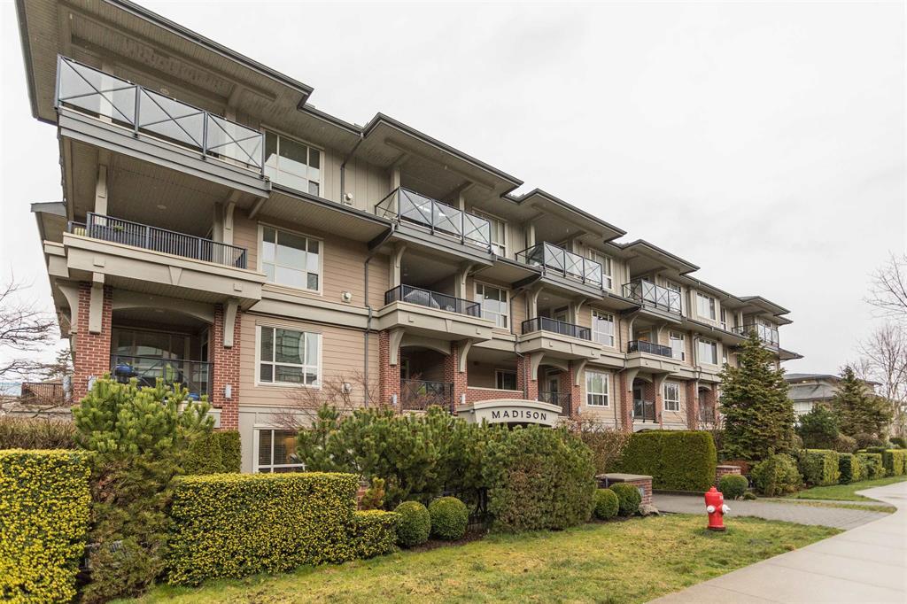 A modern low-rise condo building in Sunnyside Park, a smaller but high-quality multi-family footprint