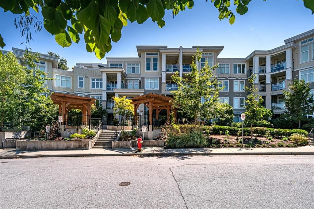 Grandview Heights Surrey condo or apartment