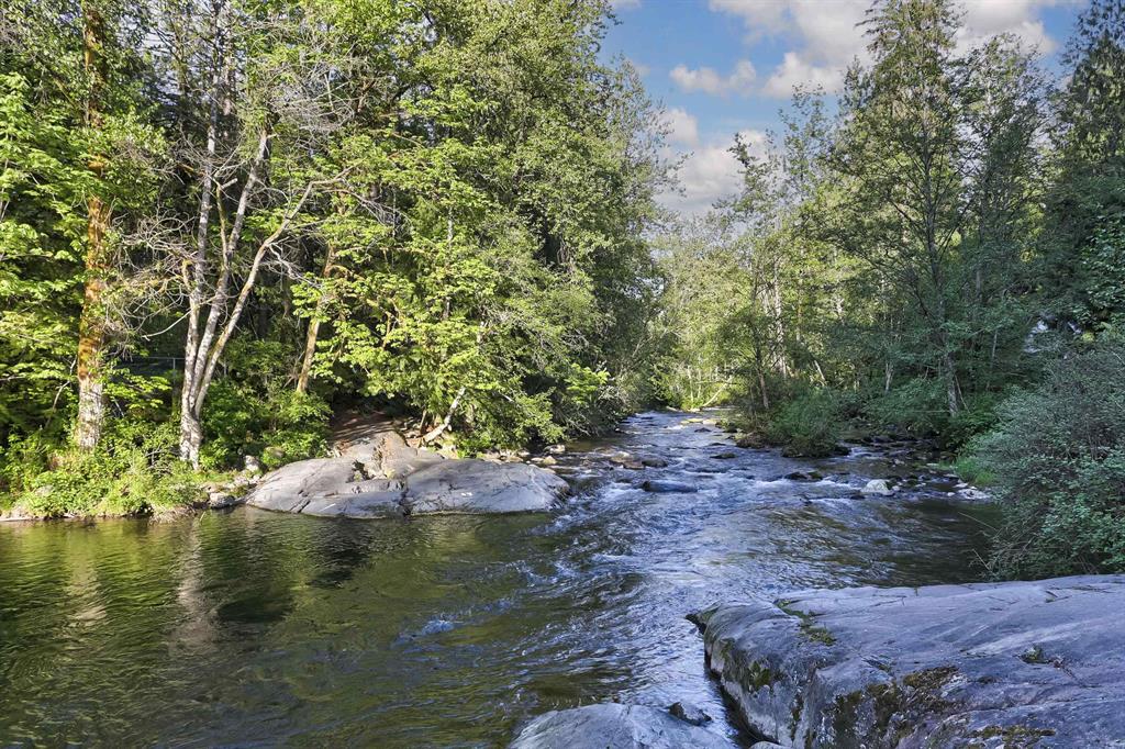 Alouette River north of East Central Maple Ridge