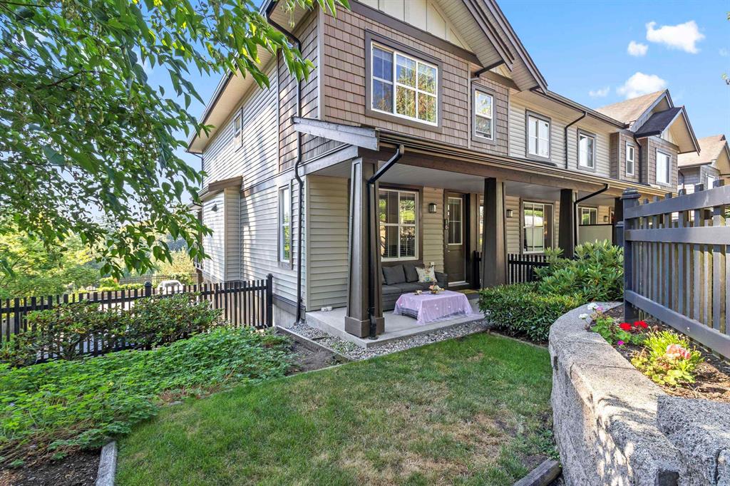 Cottonwood Maple Ridge townhouse complex