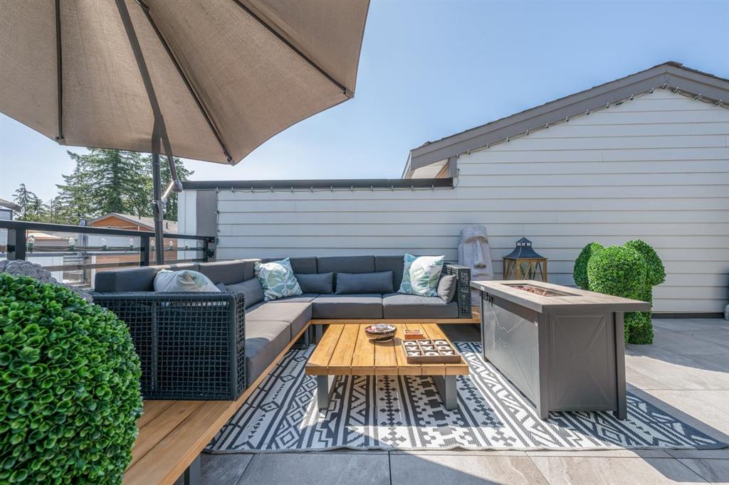 Pacific Douglas Surrey townhouse complex