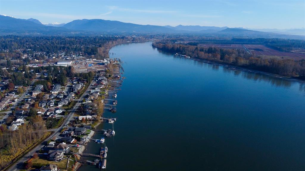 Pitt River along the western edge of Hammond Maple Ridge