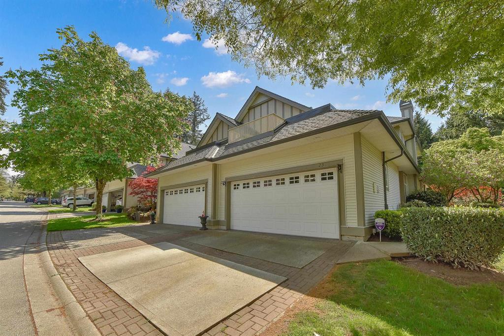 Central Surrey Surrey townhouse complex