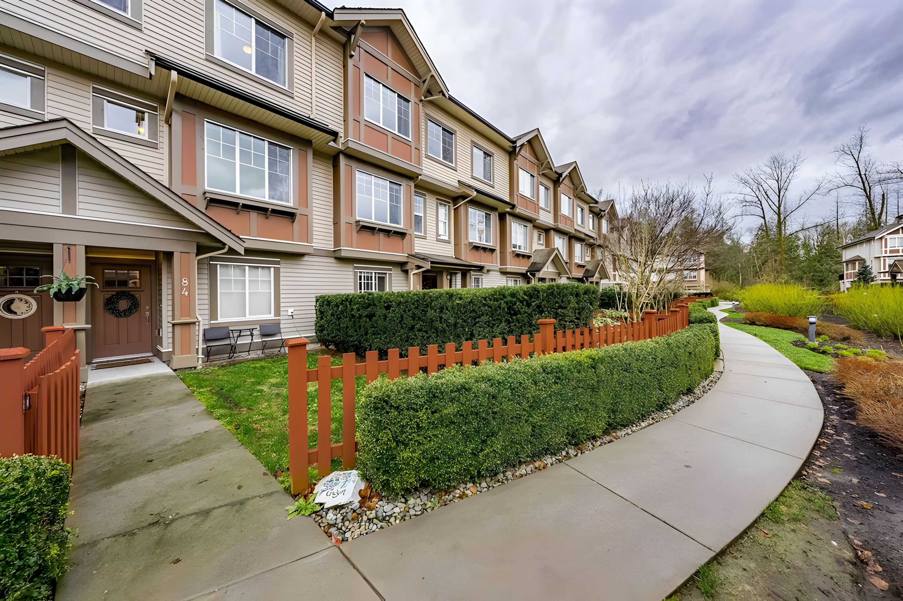 Albion townhome row