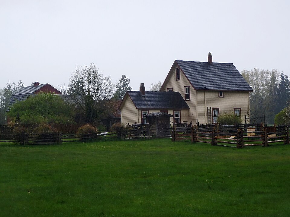 Rural character and heritage farmstead in Campbell Valley