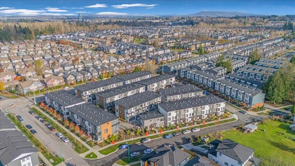 Cloverdale Surrey townhouse