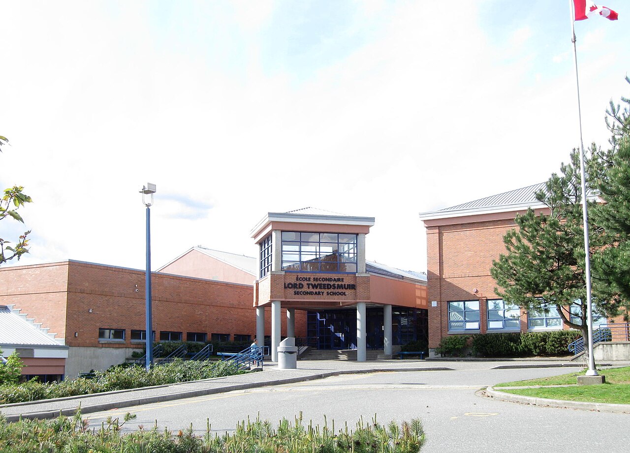 Lord Tweedsmuir Secondary main entrance