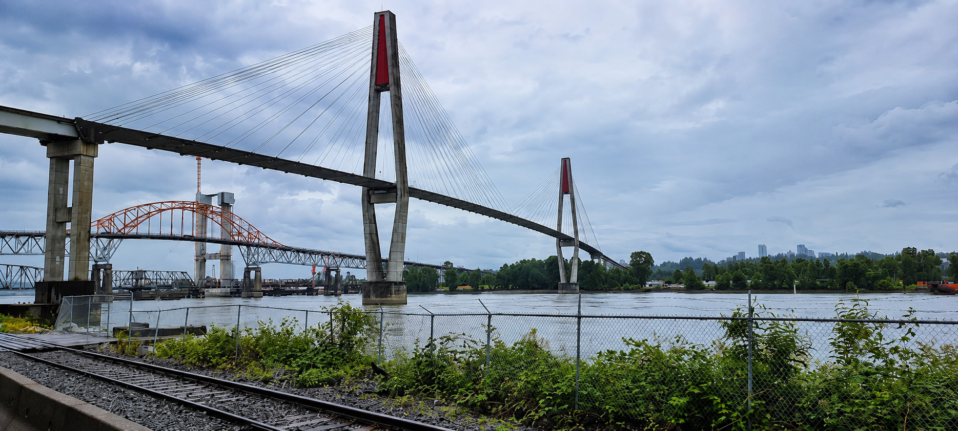Pattullo Bridge over Bridgeview Surrey