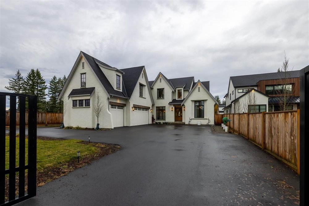 Salmon River Langley newer custom acreage build